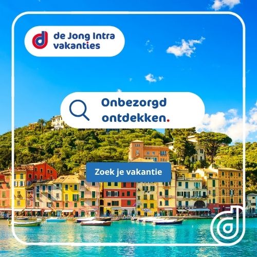 vacation beach travel couple